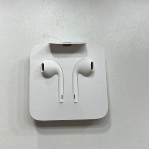 wire apple headphones